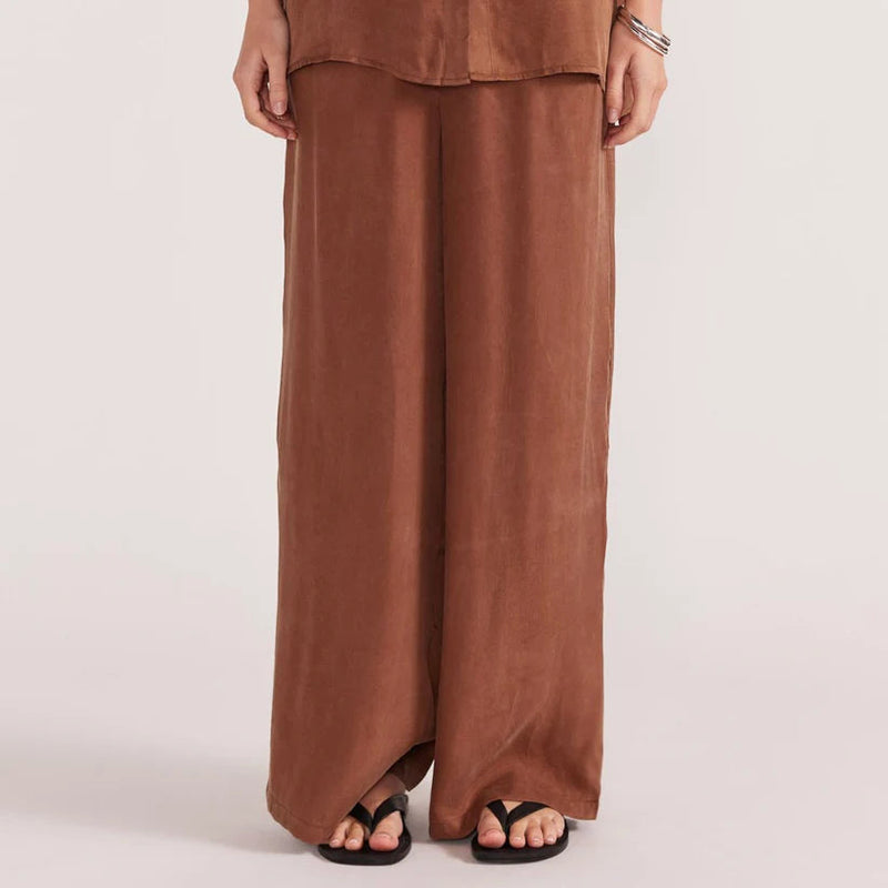 Finn Cupro Relaxed Pants - Mocha