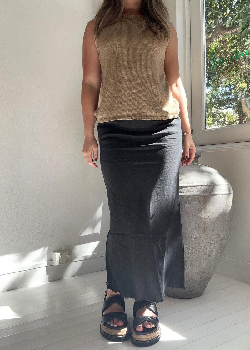 Linen Slip Skirt Black