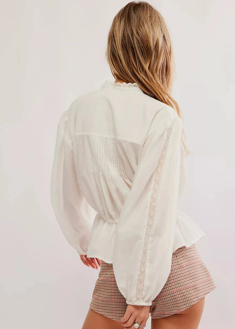 Free People Optical White Best of Me Blouse available at Guanabana Boutique Darby Street, Newcastle.