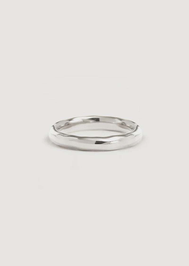 Lover Medium Ring - Sterling Silver